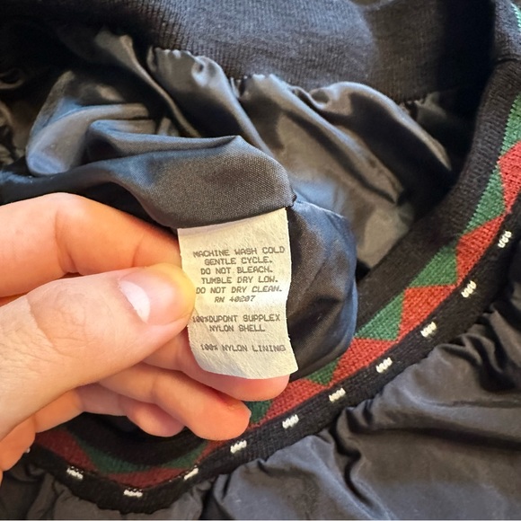 Vintage Terry Martin Medium Oversized Wide Windbreaker Tribal Print Black Red - Picture 4 of 9